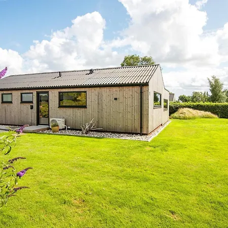 8 Person In Hejls-by Traum * 하일스